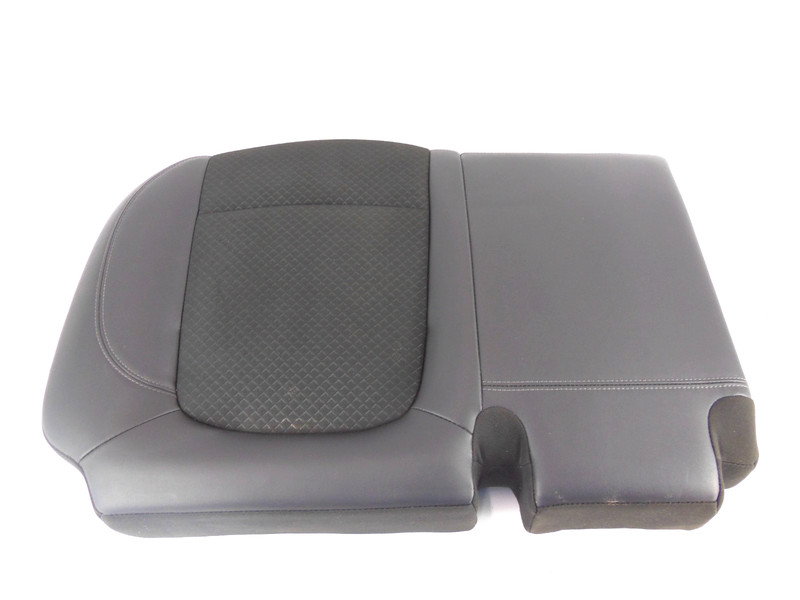 18 Buick Encore Rear Lower Bottom Seat Cushion Driver Left OEM Cloth Leatherette