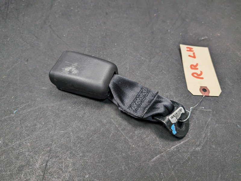 Rear Left Seat Belt Buckle 2019 Infiniti QX50 2020 2021 2022 2023 2024