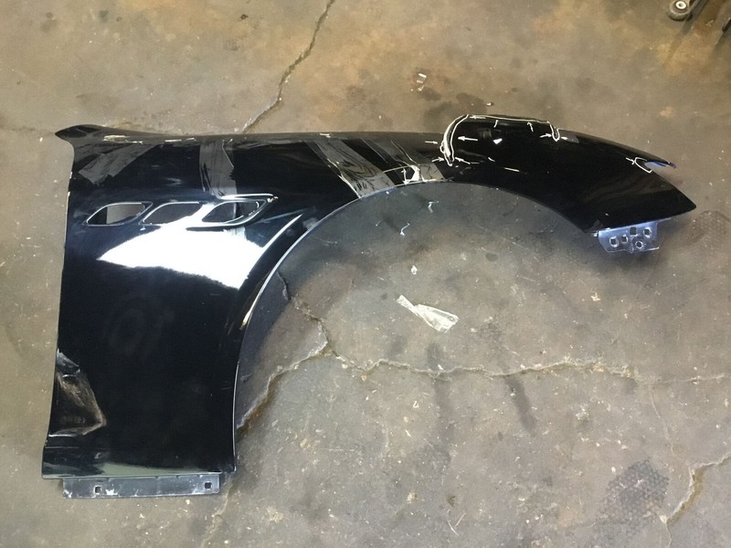 Maserati Quattroporte GTS Front Right Passenger Fender Wing Cover 14-18 |:A