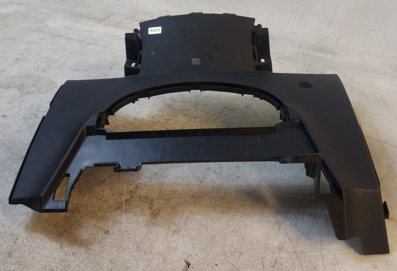 2013 - 2018 Hyundai Santa Fe Sport Dash Trim Bezel w/ Ambient & Light Sensor OEM