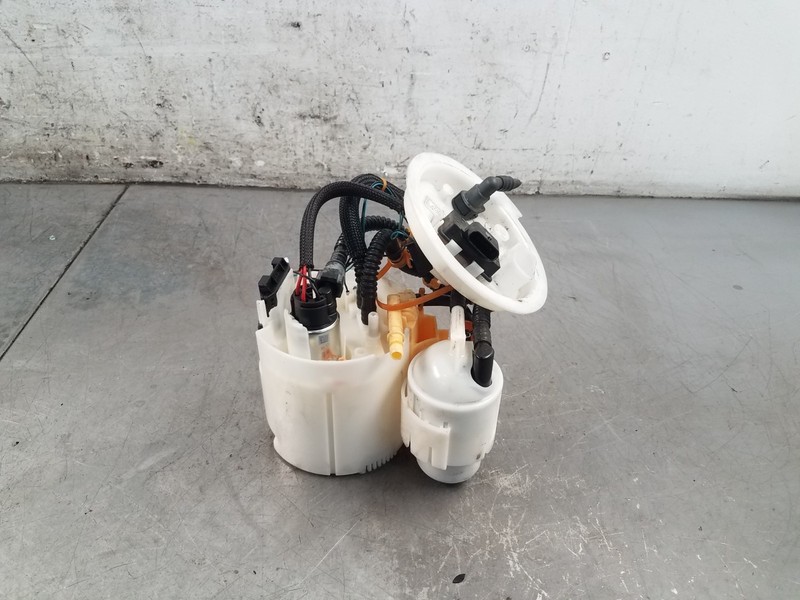 2019 BMW M5 Comp F90 Fuel Pump / Sending Unit #8437 V9