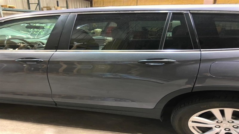 Driver Left Rear Side Door Without Sunshade Fits 16-22 PILOT 3573011