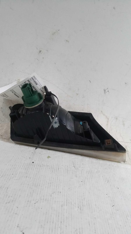 2010 Jeep Liberty Left Turn Signal/Parking Light Assembly Grey OEM Used 54157