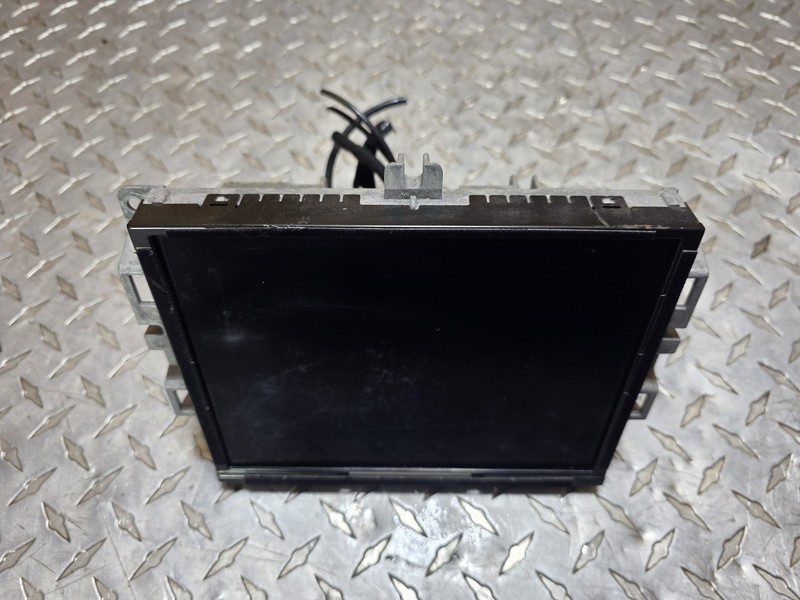 2021-23 Jeep Renegade OEM AM FM XM Touch Screen Radio OEM 68615186AA