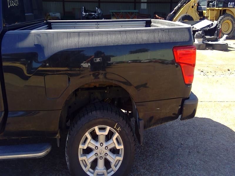 Pickup Box Crew Cab 151.6" Wb Sl Utility Box Package Fits 16-18 TITAN XD 575270