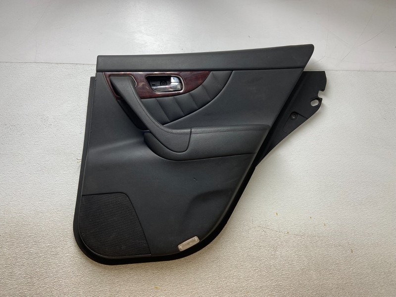 2009 to 2011 Infiniti FX35 Rear Right Passenger Side Panel Door Z7980