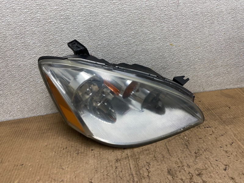 2002 to 2004 Nissan Altima Right Passenger Side Halogen Headlight OEM AA8475 DW