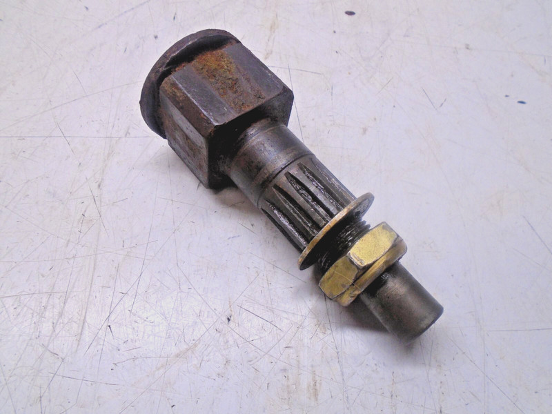 R2a Mercruiser Gen 1 Gimbal Housing Swivel Steering Shaft Square Splined 88302A2
