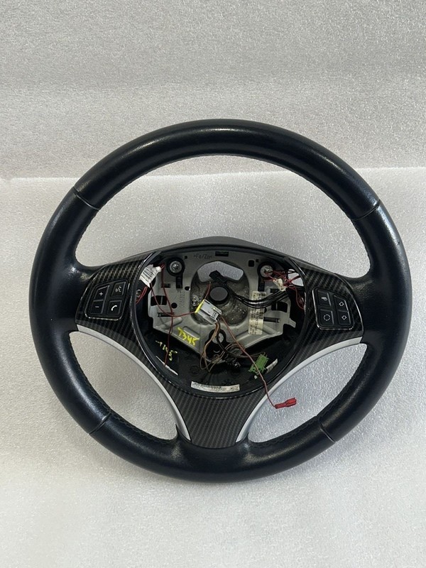 2007 2008 2009 2010 2011 BMW 335i E90 STEERING WHEEL BLACK LEATHER CARBON FIBER