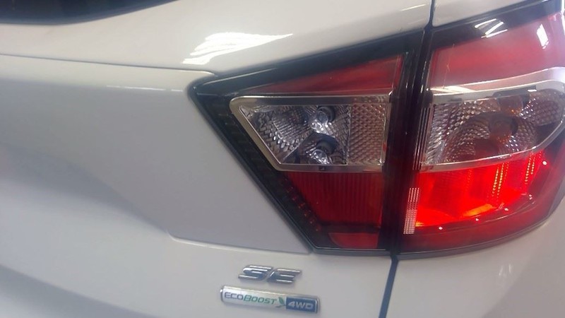 Passenger Tail Light Liftgate Mounted Bright Red Lens Fits 17-18 ESCAPE 3546916