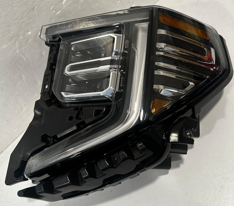 2022-2023 GMC SIERRA 1500 DENALI HEADLIGHT LEDLEFT SIDE LHOEM86528911