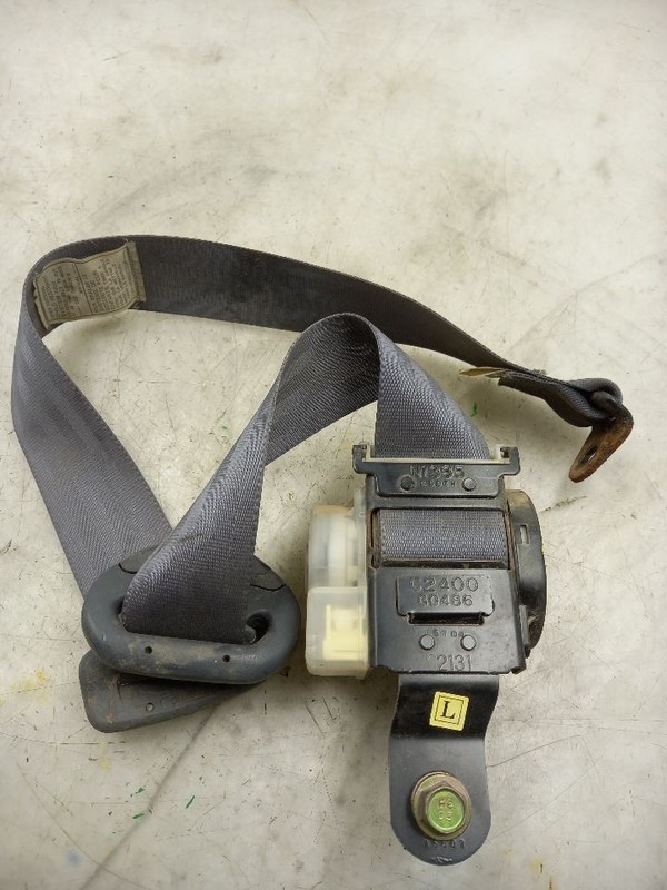 96 TOYOTA LANDCRUISER REAR 3RD ROW DRIVER LEFT SEAT BELT GRY-L610