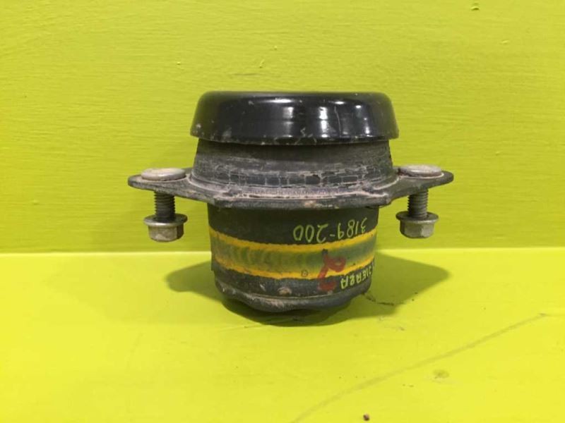 14 GMC SIERRA 4WD BODY MOUNT #2 OEM 3189-200