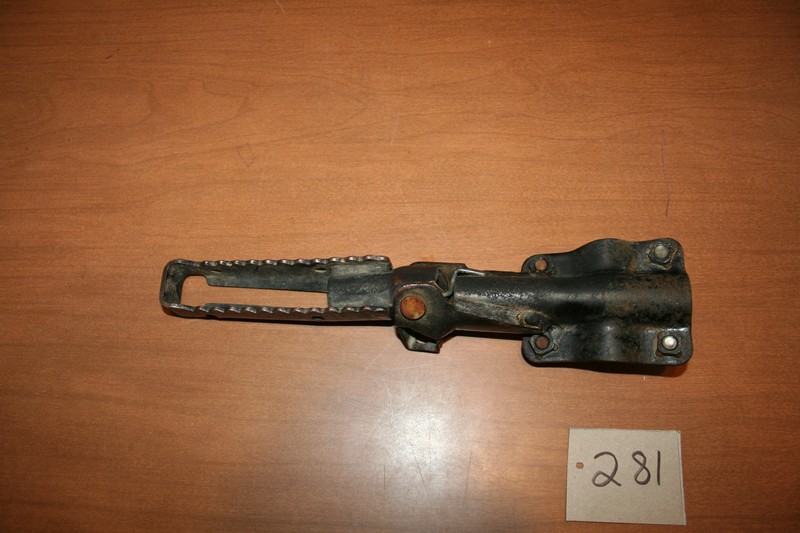 1985 85 Honda ATC 200sFoot Pegs