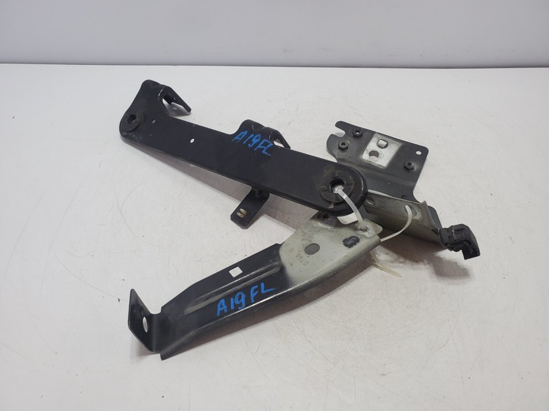 ✅ 14-19 OEM Maserati Ghibli M157 3.0L Front Left Intercooler Bracket Holder
