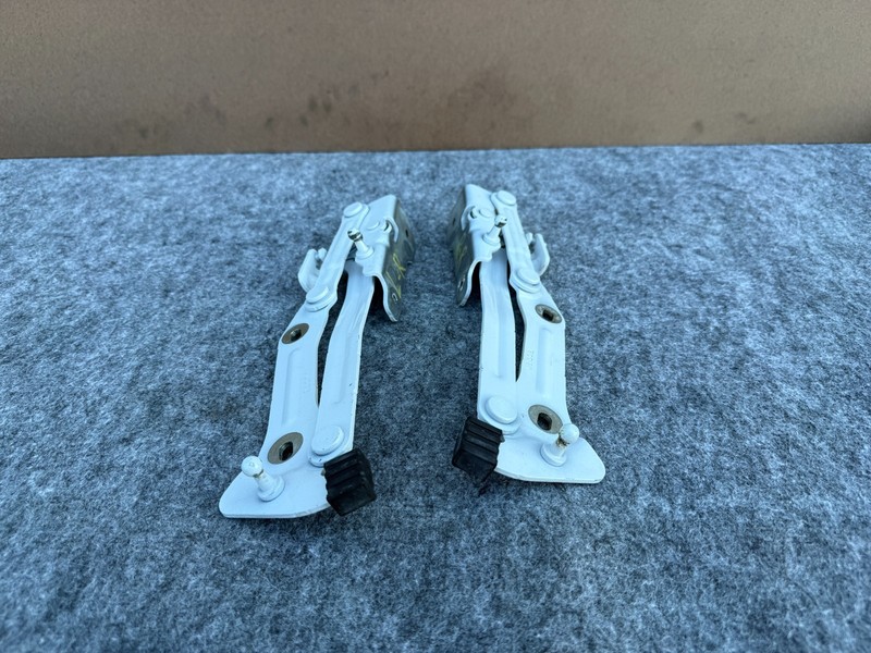FORD MUSTANG GT 2024-2026 REAR LEFT & RIGHT TRUNK LID HINGE BRACKET WHITE PAIR