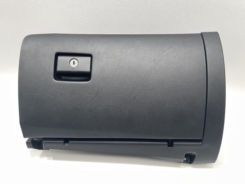 2019-2024 NSSAN ALTIMA GLOVE BOX BLACK TC:G 99K -S- 56121