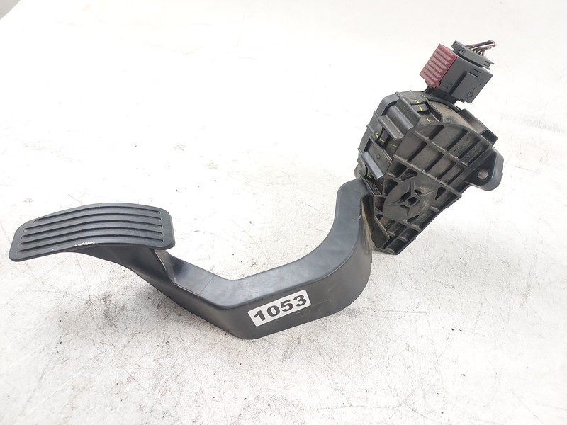 2013-2016 Dodge Dart Gas Pedal Accelerator Pedal Throttle Pedal 04581697AA OEM