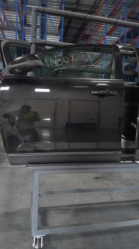 2013 Ford Edge Front Left Door Black OEM Used 449719 132K Miles