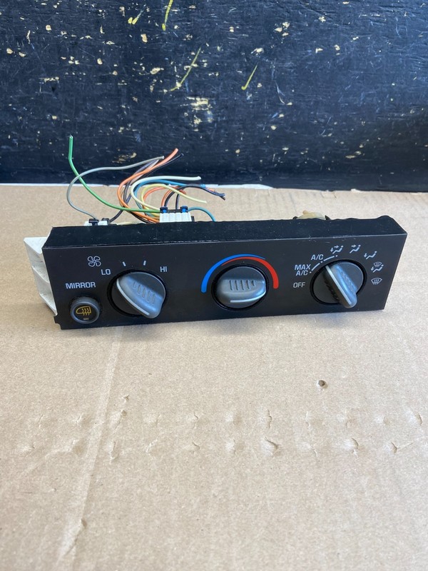 GM Climate Control Without A/C 16240135 AD1927