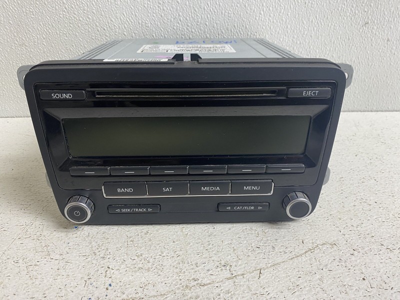 2013-2015 Volkswagen Passat Radio Stereo Single Disc CD Player 1K0 035 164 F