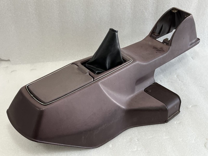 1979 1980 1981 HONDA ACCORD SEDAN CENTER CONSOLE MANUAL M/T MAROON