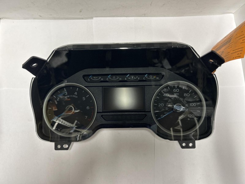 2015 FORD F150 Speedometer XLT w/4.2" screen 13k miles FL3T10849BHH OEM 15