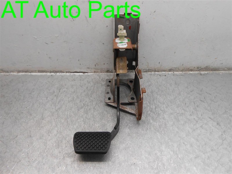 2005 CHEVROLET EQUINOX BRAKE BREAK PEDAL OEM 224062