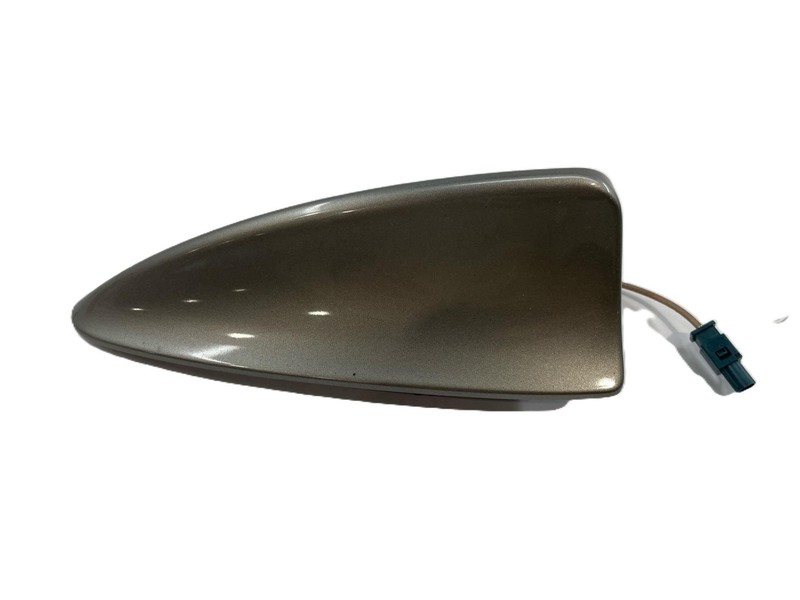 2006 BMW 530I Xi 3.0L Shark Fin Antenna Complete W/ Harnes 6949373-04 OEM