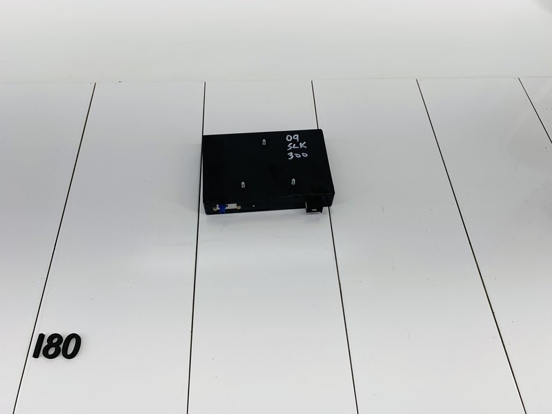 09-11 MERCEDES BENZ SLK300 SIRIUS SATELLITE RADIO CONTROL COMPUTER MODULE OEM