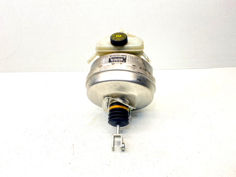 15-18 MERCEDES C300 W205 POWER BRAKE BOOSTER MASTER CYLINDER RESERVOIR OEM A0.49