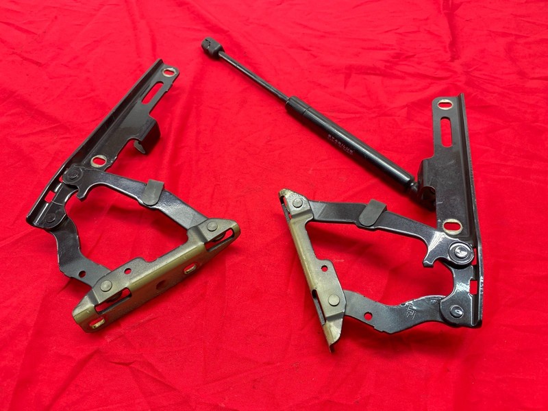 99-05 Porsche Carrera 911 996 Rear Left & Right Trunk Lid Hinge Support Set OEM✅
