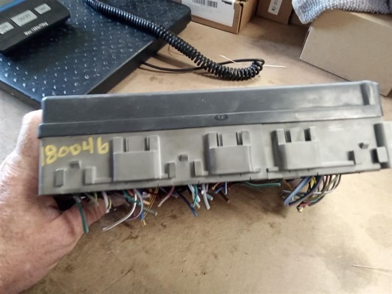 Fuse Box Engine Fits 06-09 FUSION 97496