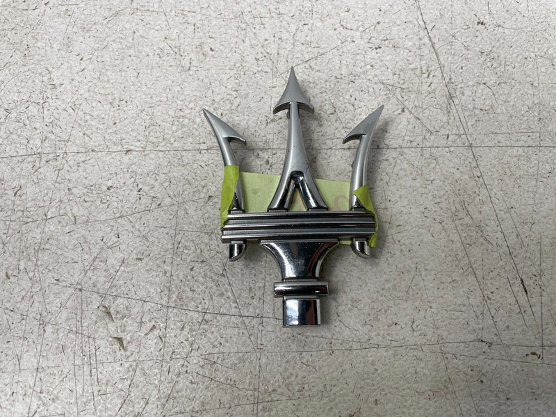 2014-2017 Maserati Quattroporte S Front Grille Grill Emblem Logo Badge 1359 OEM