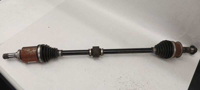 2023 BUICK ENCORE GX Right passenger Axle Shaft 7k miles OEM 20 21 22 23