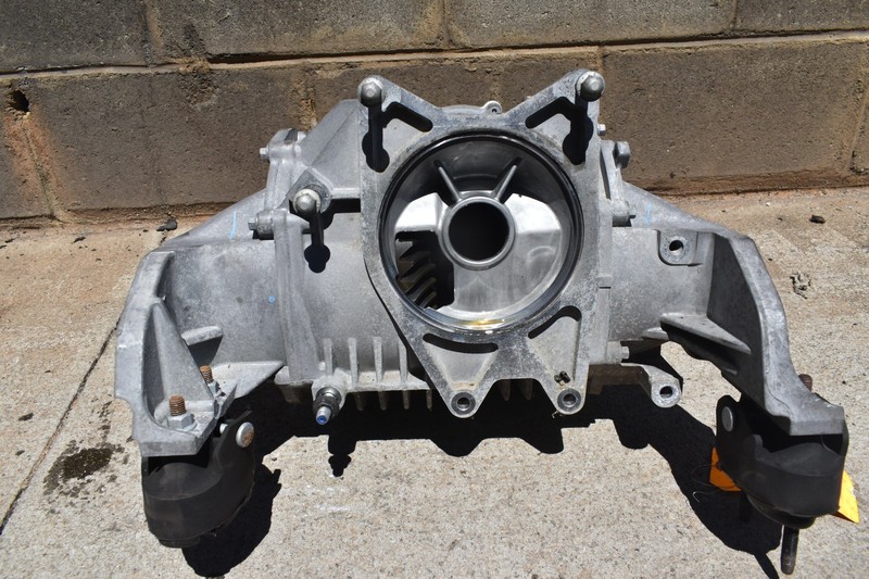 2005-08 C6 CORVETTE 2.56 REAR DIFFERENTIAL ASSEMBLY OEM ORIGINAL 12583200 USED