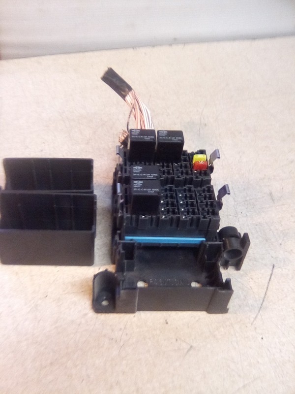 2015 Mack Fuse/Relay Box