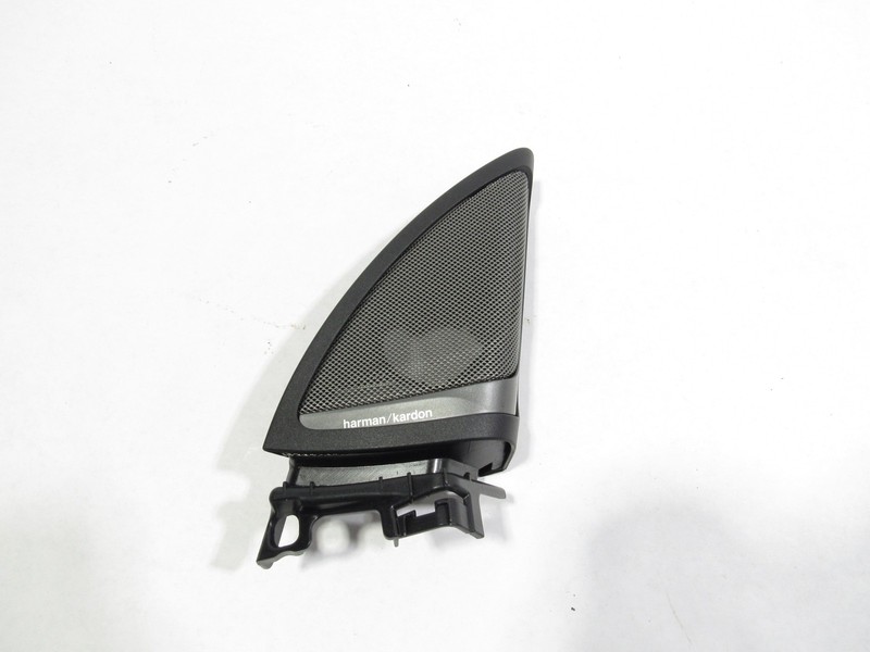 17-20 BMW 640I GT G32 2018 Front Right Door Mirror Speaker Cover Corner |