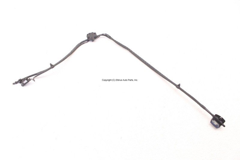 BMW 335xi 13 14 15 FRONT WINDSHIELD WASHER NOZZLE SPRAYER SEDAN 61667276500 OEM