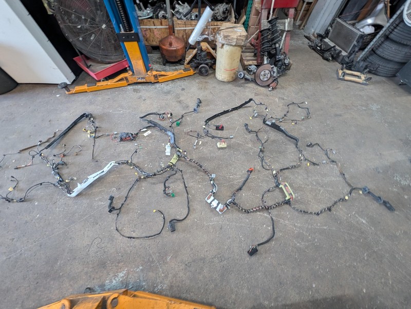 Body Floor Wiring Harness 2015 Volvo S60 31374592 2016 2017 2018