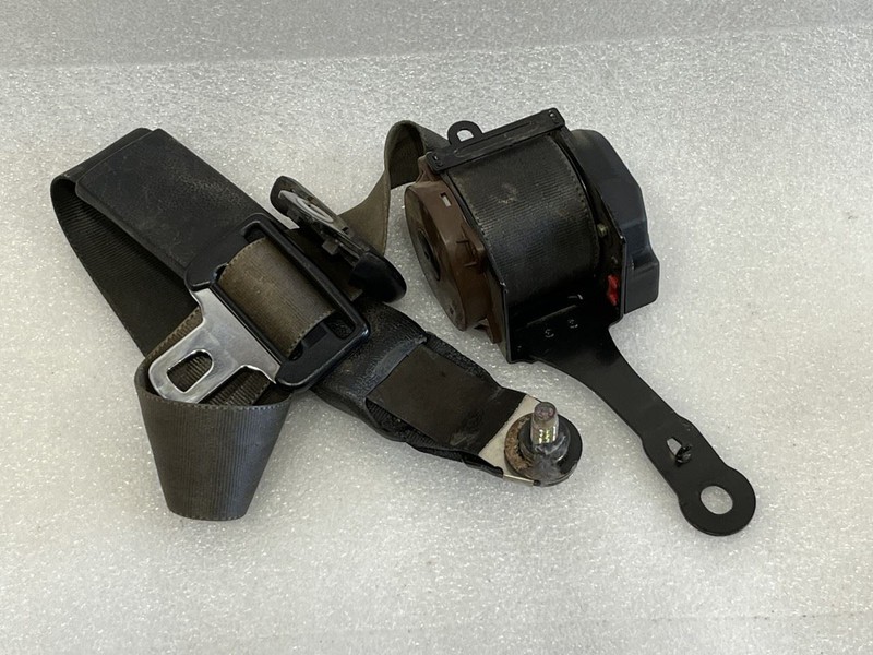 1990 1991 LEXUS ES250 LEFT DRIVER SIDE FRONT SEAT BELT DARK GRAY