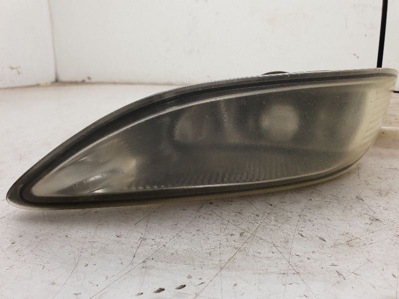 LH Corner/Park Light Fog-driving Bumper Mounted 03-04 COROLLA 81220-02060