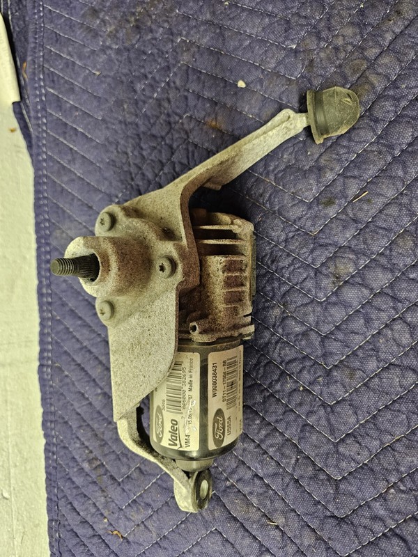 Passenger Right Windshield Wiper Motor Fits 14-18 TRANSIT CONNECT