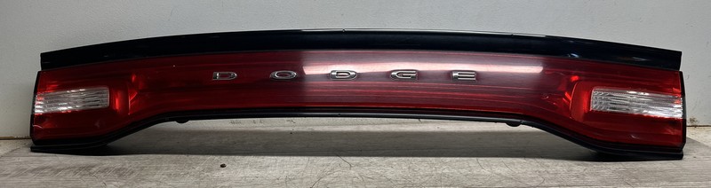 57010652AF I 2011- 2014 DODGE CHARGER Rear CENTER Taillight LED LID Tested