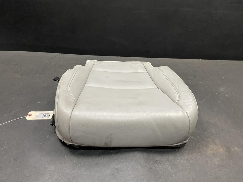 Front Left Seat Lower Cushion Leather 2018 Acura MDX 81531-TZ5-A22 2016 - 2020