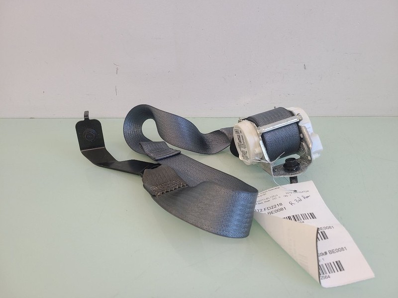Passenger Rear 3rd Row Seat Belt Fits 2018 Navigator 582564