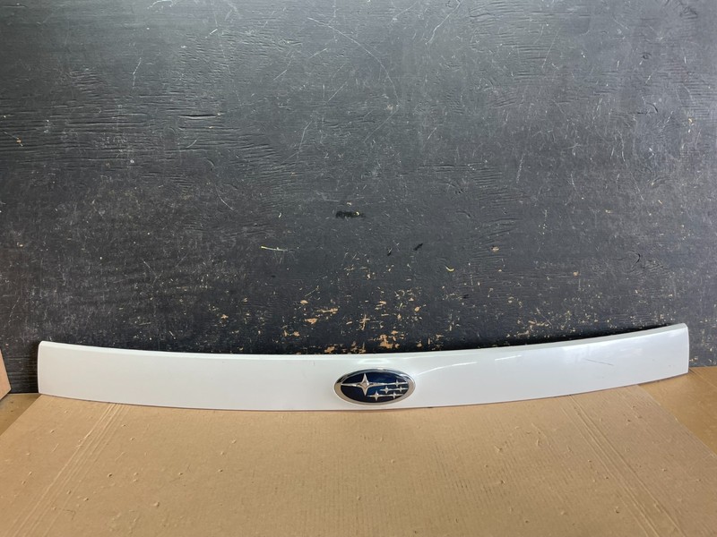 2009 - 2013 Subaru Forester Liftgate Tailgate Trunk Trim Molding OEM AA1932 DG