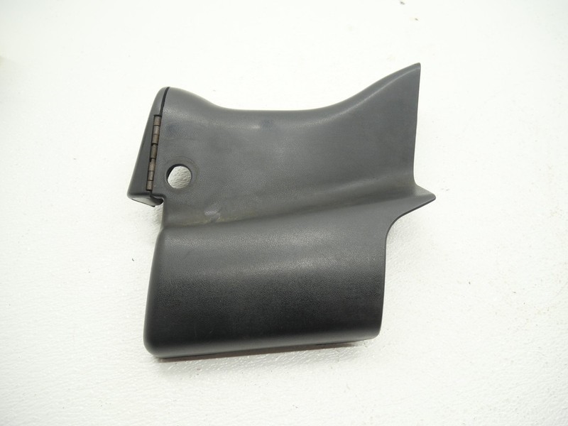 1997-2004 Chevrolet Corvette C5 Left B Pillar Trim Driver Seat Belt LH 10409217