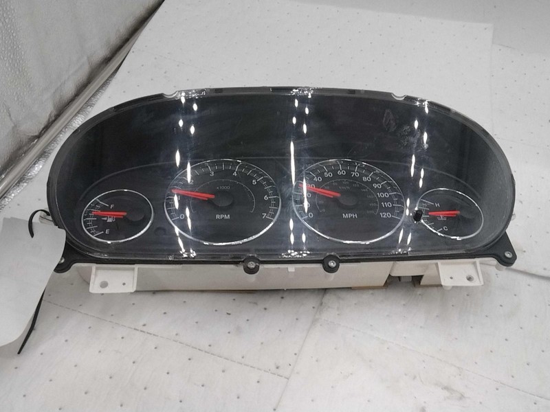 2004 Chrysler Sebring Speedometer Gauge OEM Gold 2.7L 110K Miles NJ25-24754
