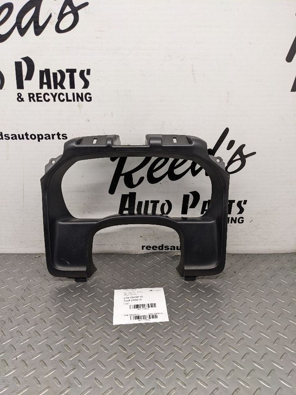 OEM 2014-2018 SILVERADO 1500 INSTRUMENT CLUSTER BEZEL SURROUND TRIM1173679